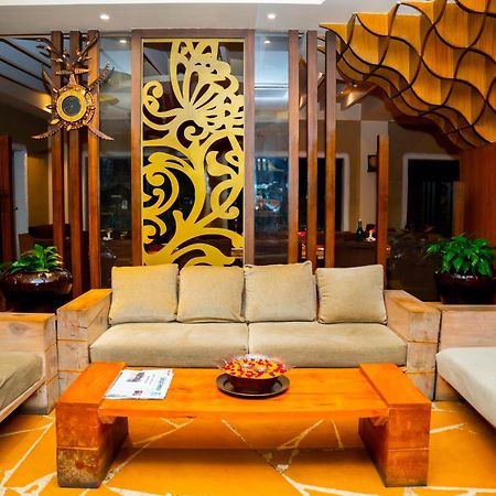 Teeka Resort Suites & Spa Pokhara Exterior foto