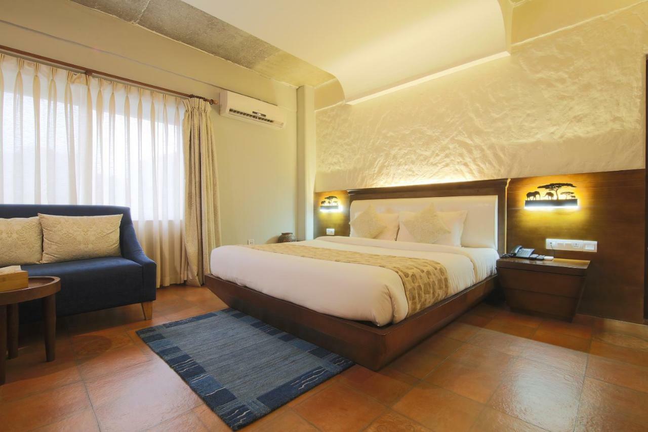 Teeka Resort Suites & Spa Pokhara Exterior foto